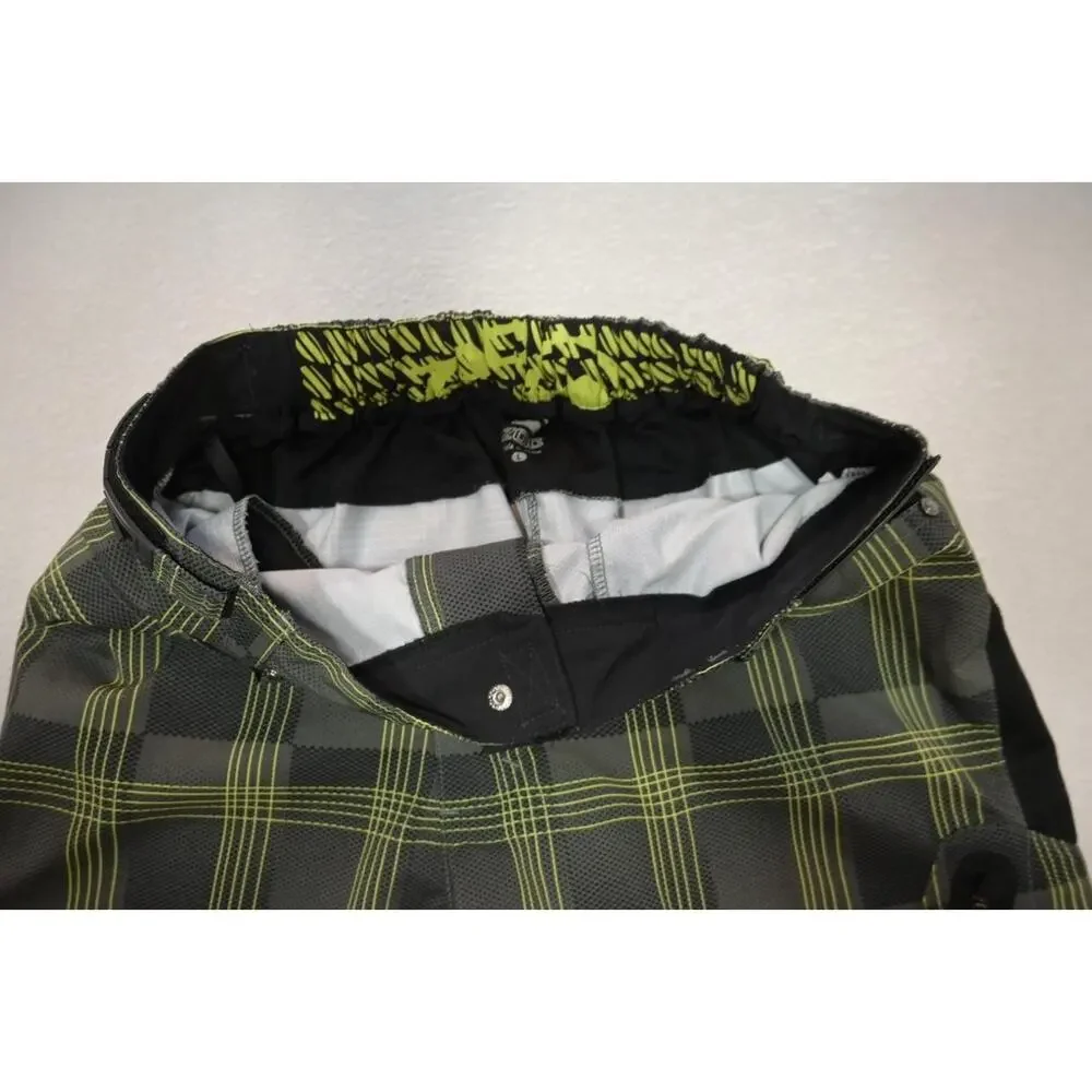 ZOIC Cycling Cargo Shorts Mountain Biking Plaid Baggy Mens Size Large‎